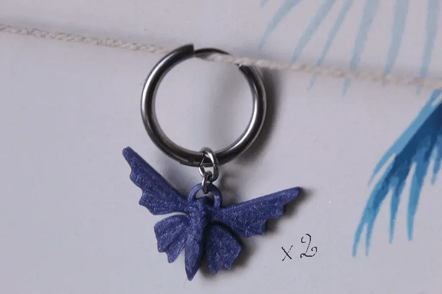 Papillon Bleu de Perle